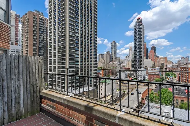 320 East 58th Street