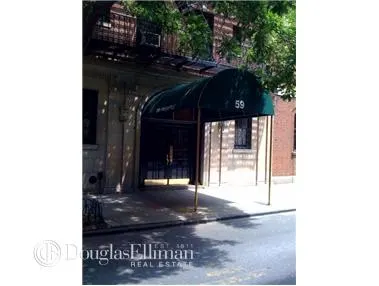 59 Pineapple Street