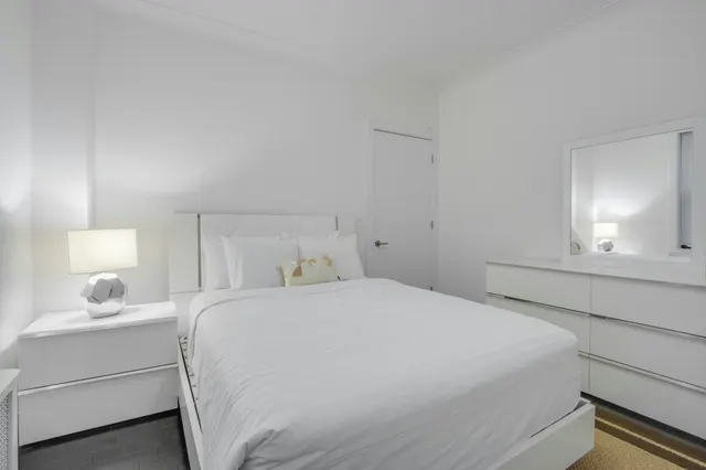 15 West 55th Street