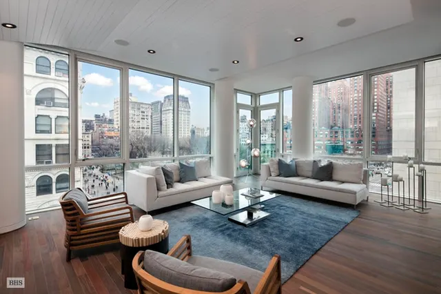 8 Union Square South
