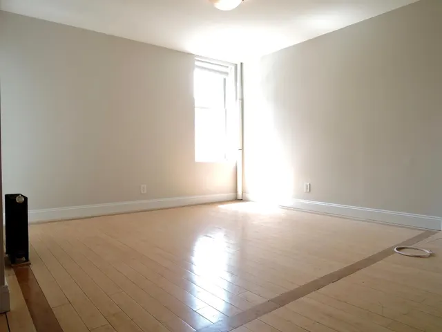 44 9th Avenue