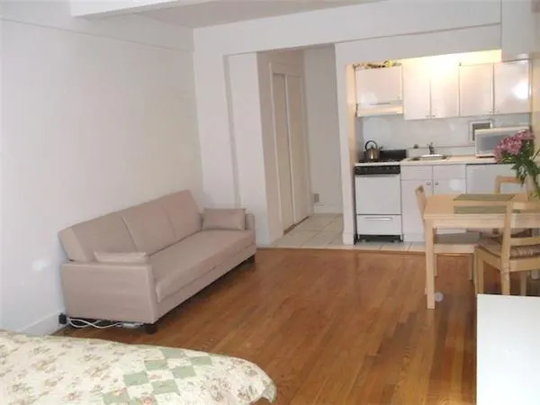 150 East 39th Street