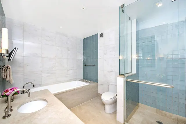 300 East 55th Street