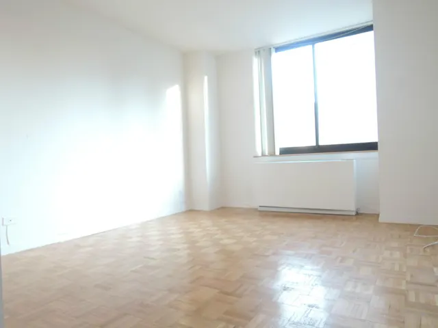 159 East 30th Street