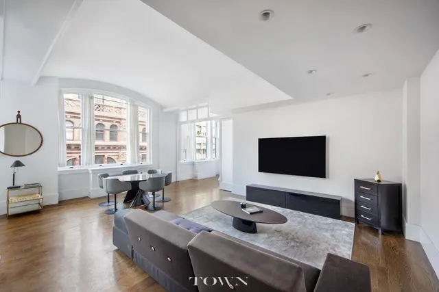 640 Broadway
