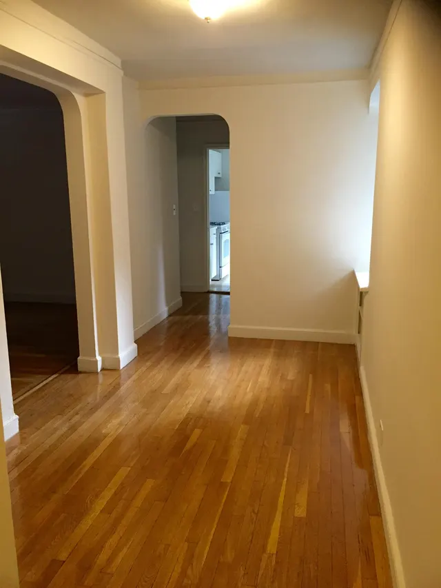 8 East 48th Street
