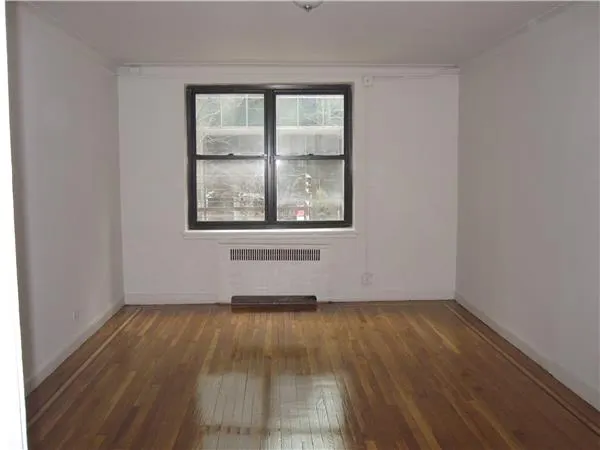 8 East 48th Street