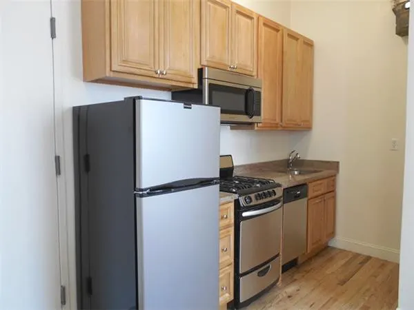 234-236 Thompson Street