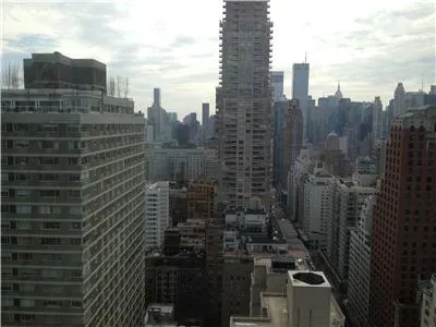 200 East 72nd Street
