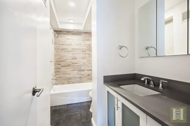 320 East 58th Street