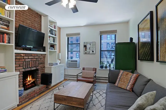433 West 24th Street