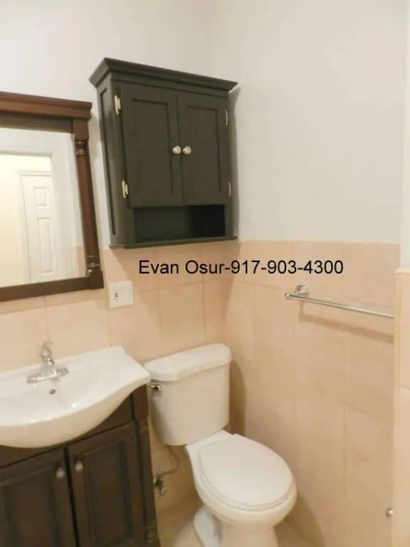 211 West 53rd Street