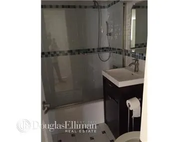 32 Gramercy Park South