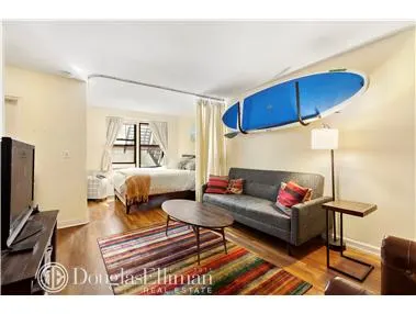 54 East 8 Street