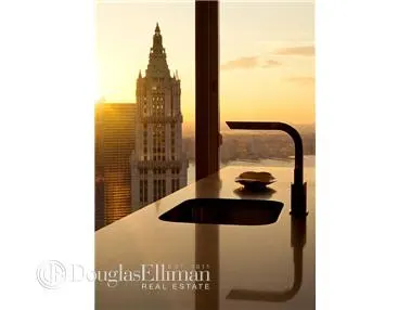 8 Spruce Street