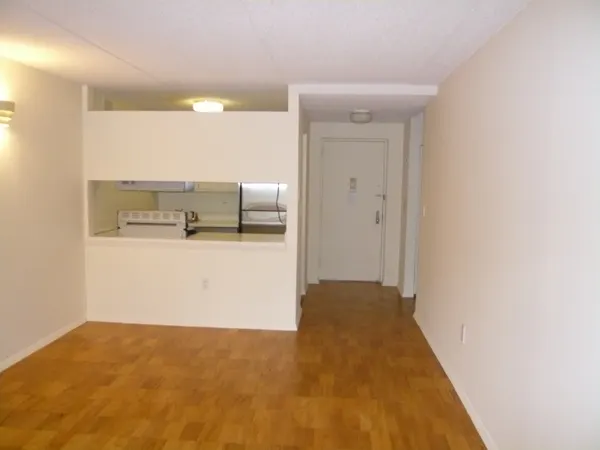 300 Rector Place