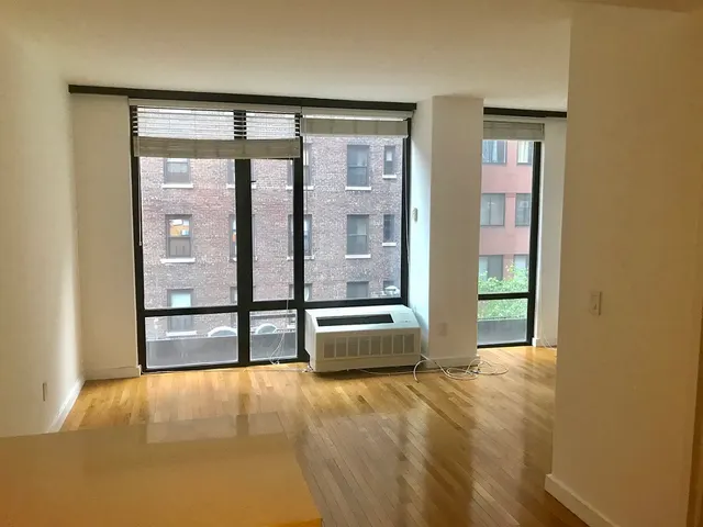 148 East 24th Street
