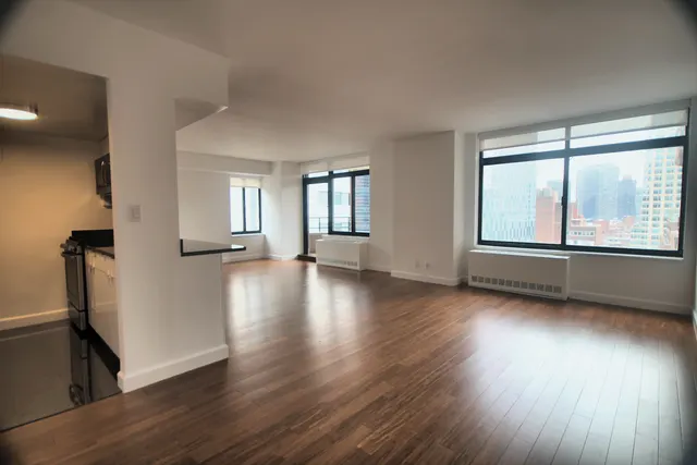 400 East 70th Street