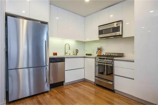 148 East 24th Street