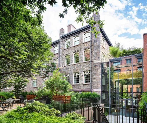 455 West 20th Street