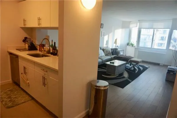 650 West 42nd Street