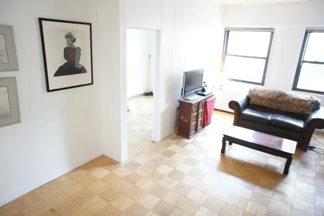 58 West 58th Street