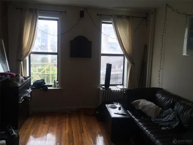 318 East 59th Street