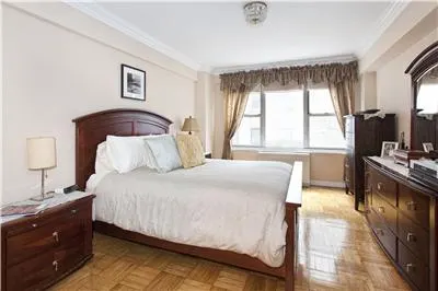 33 Greenwich Avenue