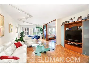 150 East 61st Street