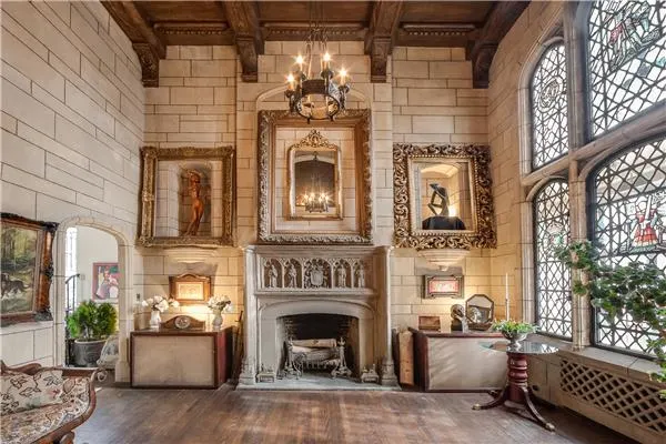 44 Gramercy Park North