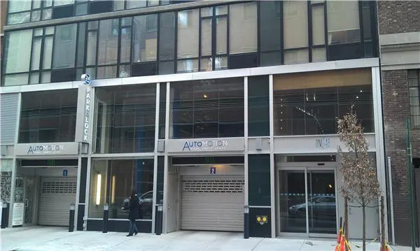 148 East 24th Street