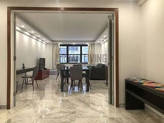 135 East 54th Street