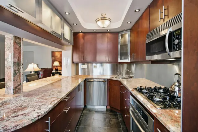 150 East 61st Street