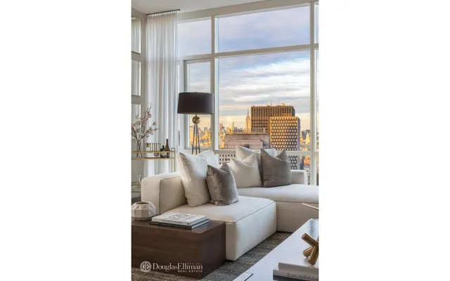 5 Beekman Street