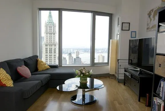 8 Spruce Street