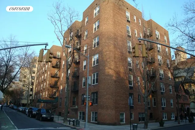 245 Henry Street