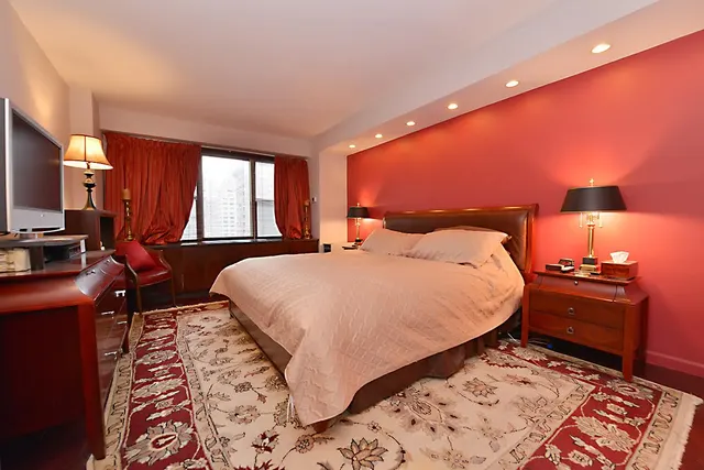 150 East 61st Street