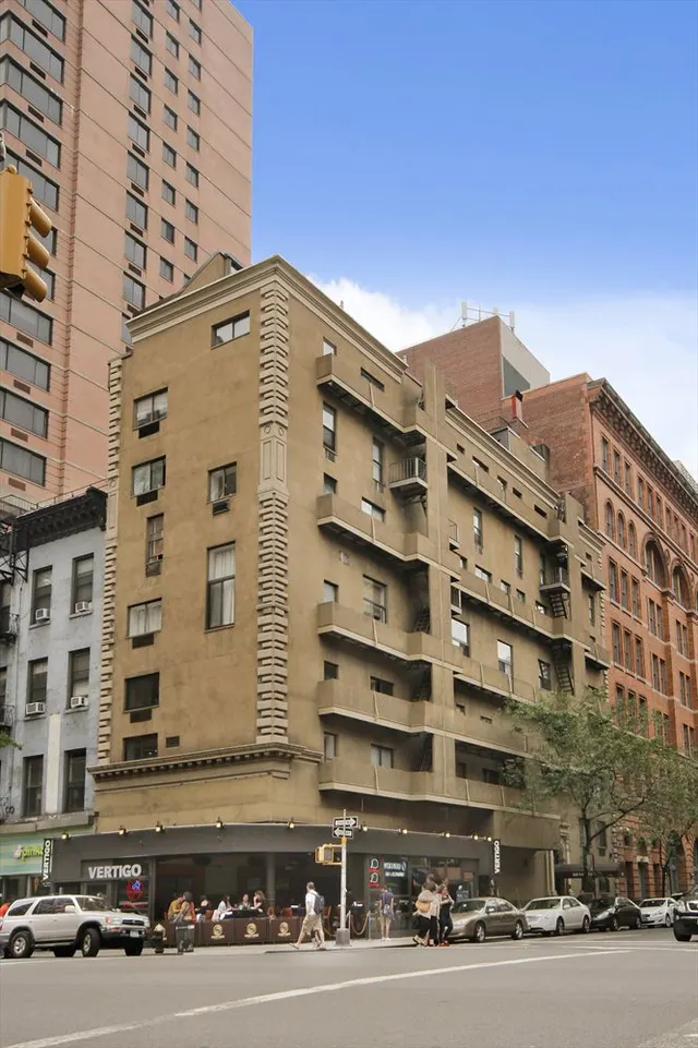 160 East 26th Street