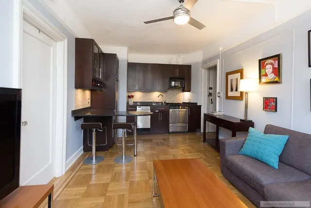 1 Minetta Street