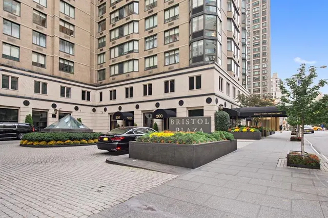 200 East 65th Street