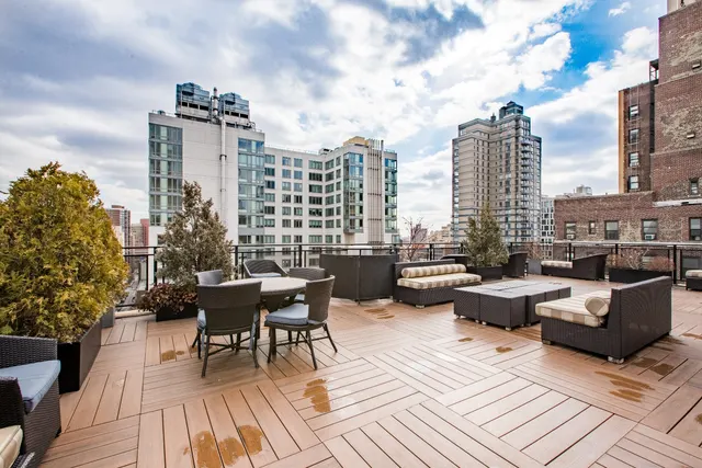 148 East 24th Street