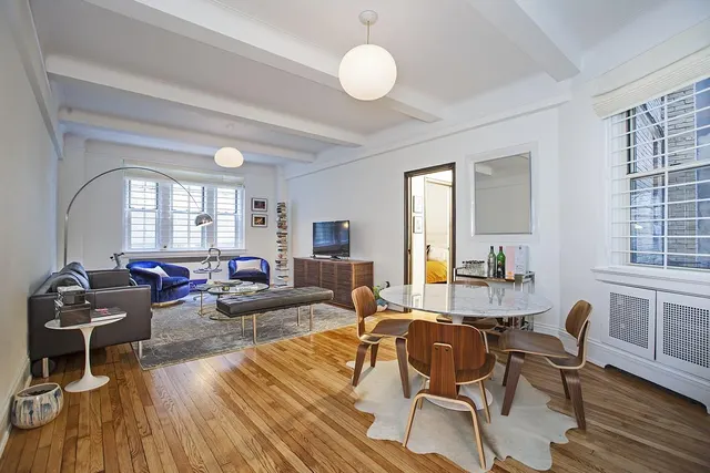 44 Gramercy Park North