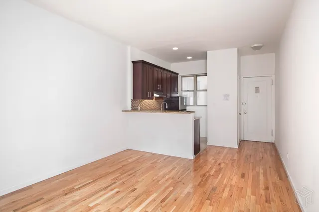 406 West 51st Street
