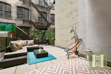 35 East 10th Street