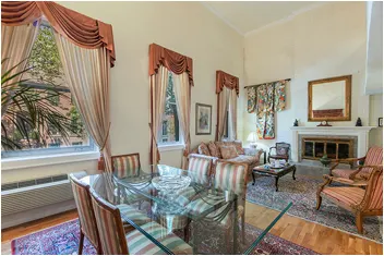 230 East 18th Street