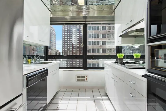 415 East 54th Street