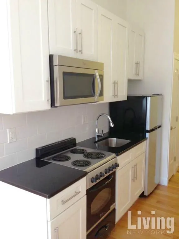 211 West 53rd Street