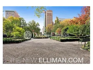 26 Gramercy Park South
