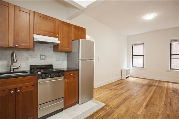 301 East 53 Street
