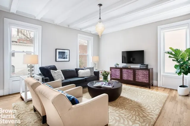 129 Columbia Heights